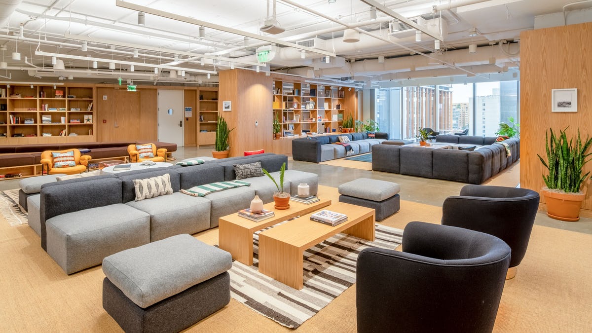 WeWork 655 New York Ave NW image 4