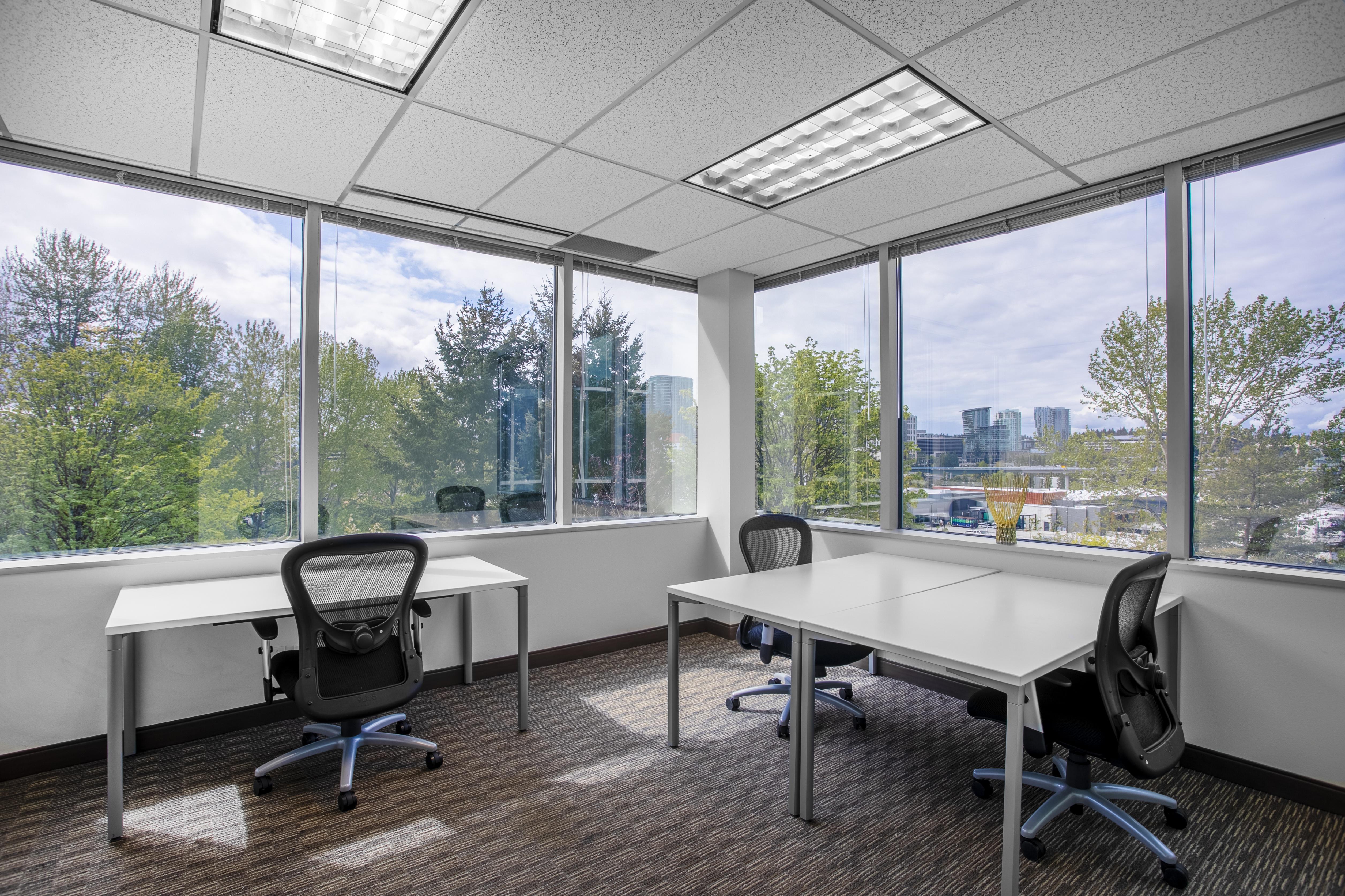 Regus - Washington, Bellevue - Ridgewood  Corporate Square image 3