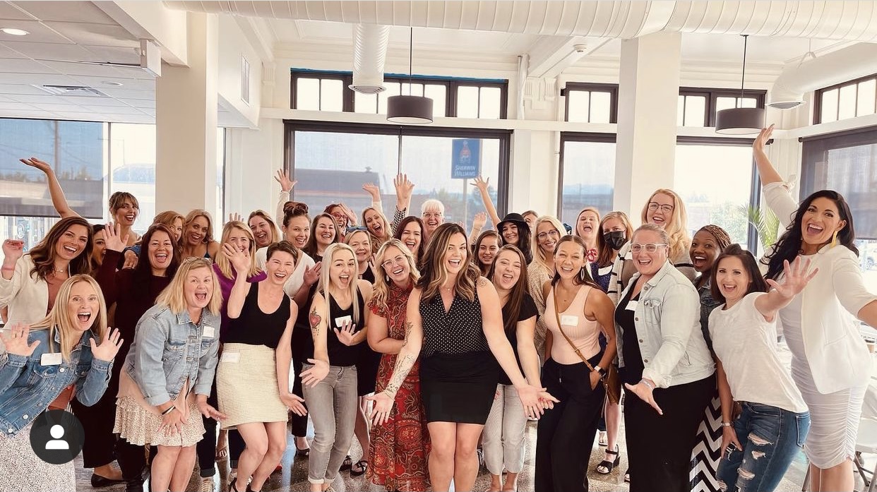 Her Connection Hub image 2