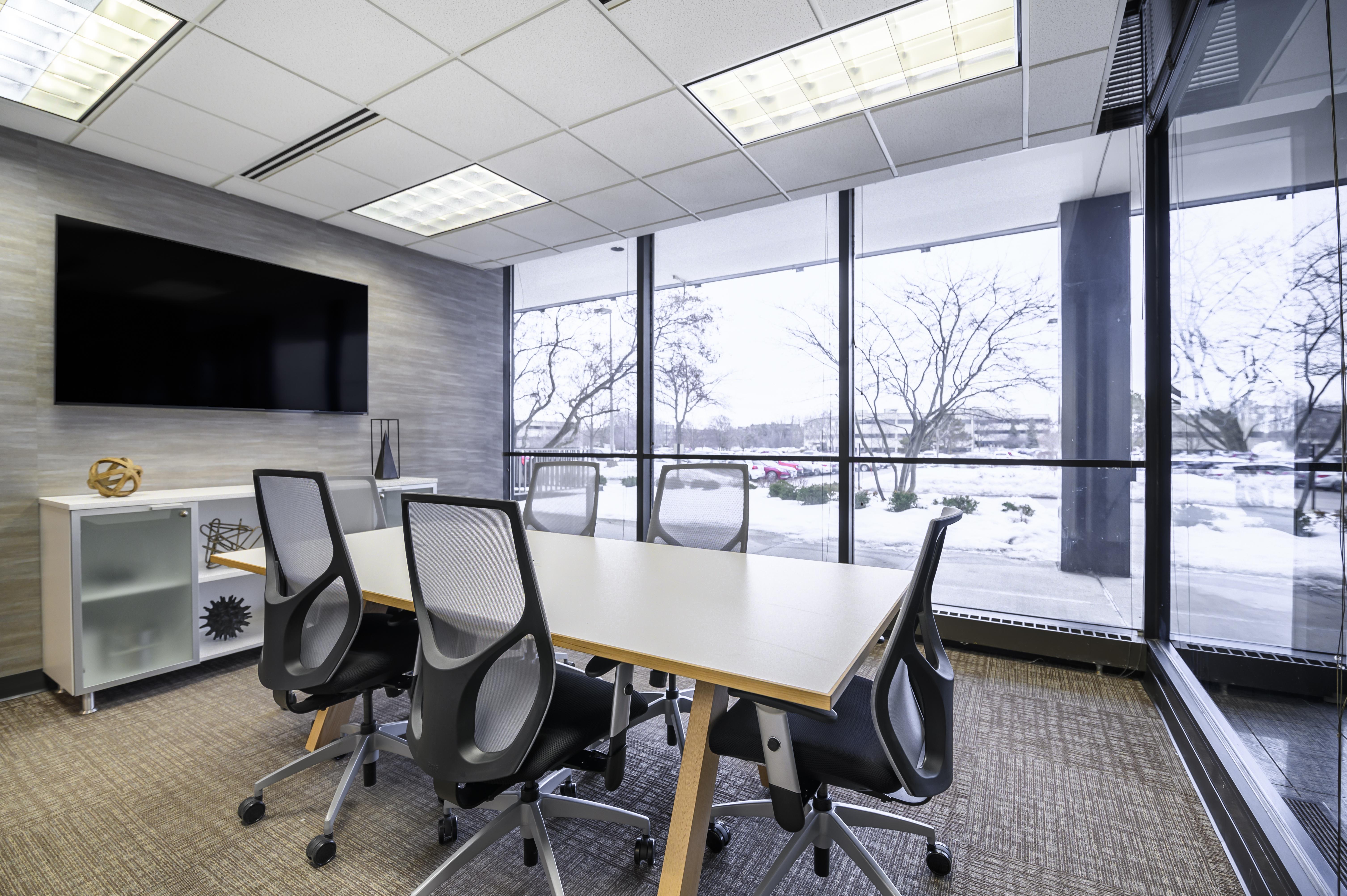 Regus - Wisconsin, Brookfield - Brookfield Square image 5