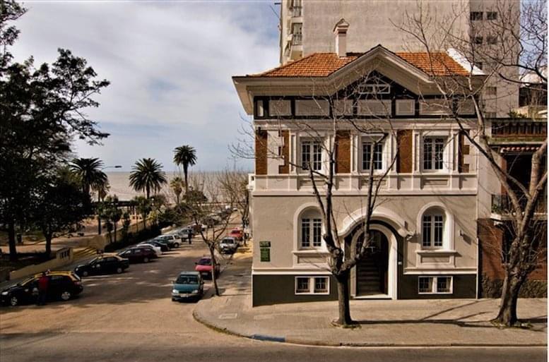 Plaza Business Center Uruguay image 1