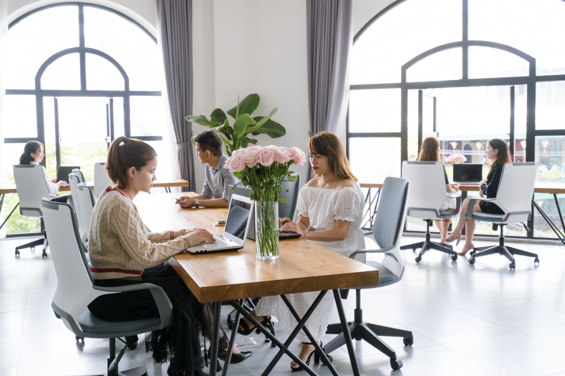 Tiktak Danang Coworking Space image 3