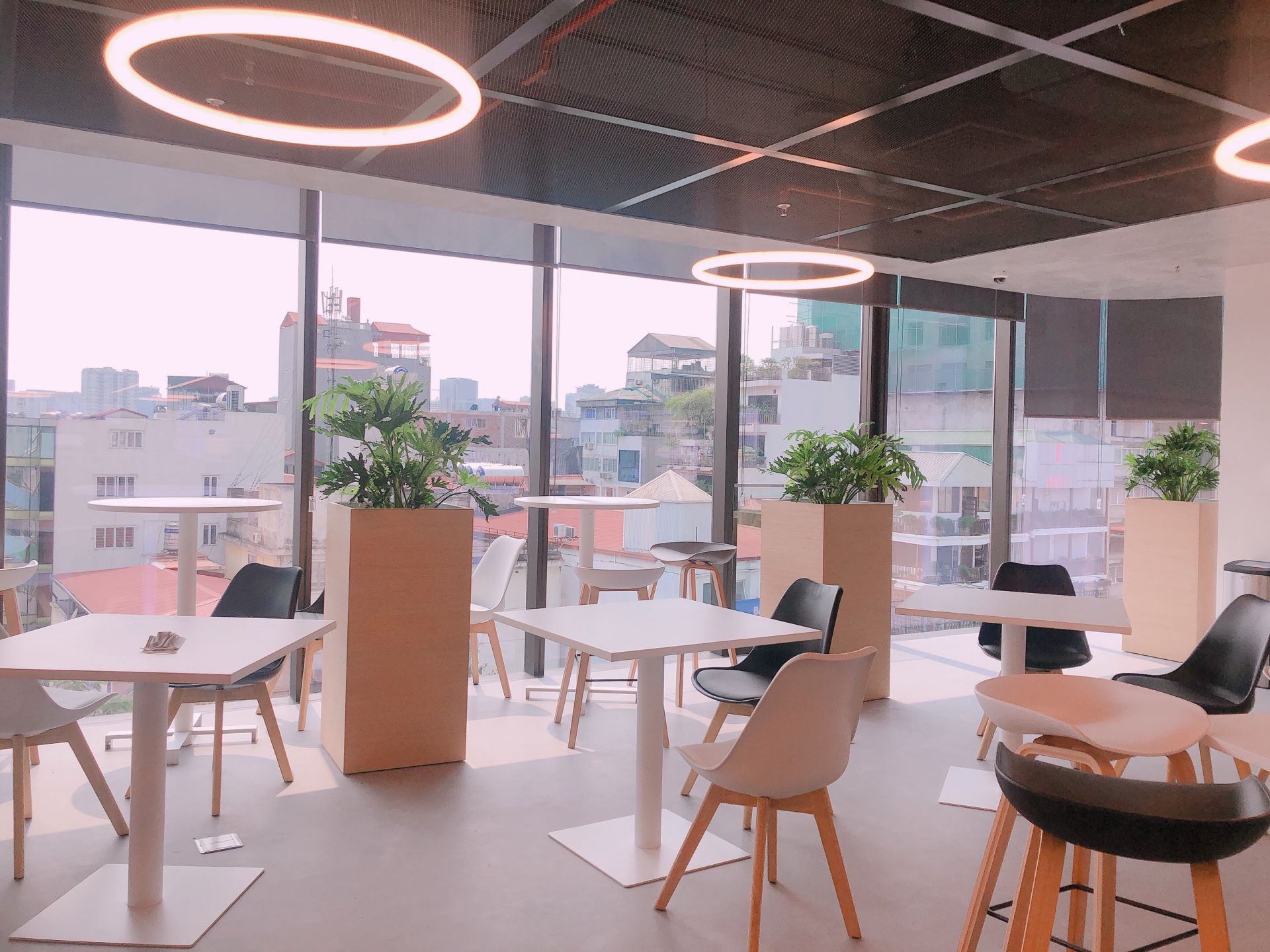 Dreamplex Thai Ha, Ha Noi, Viet Nam image 3