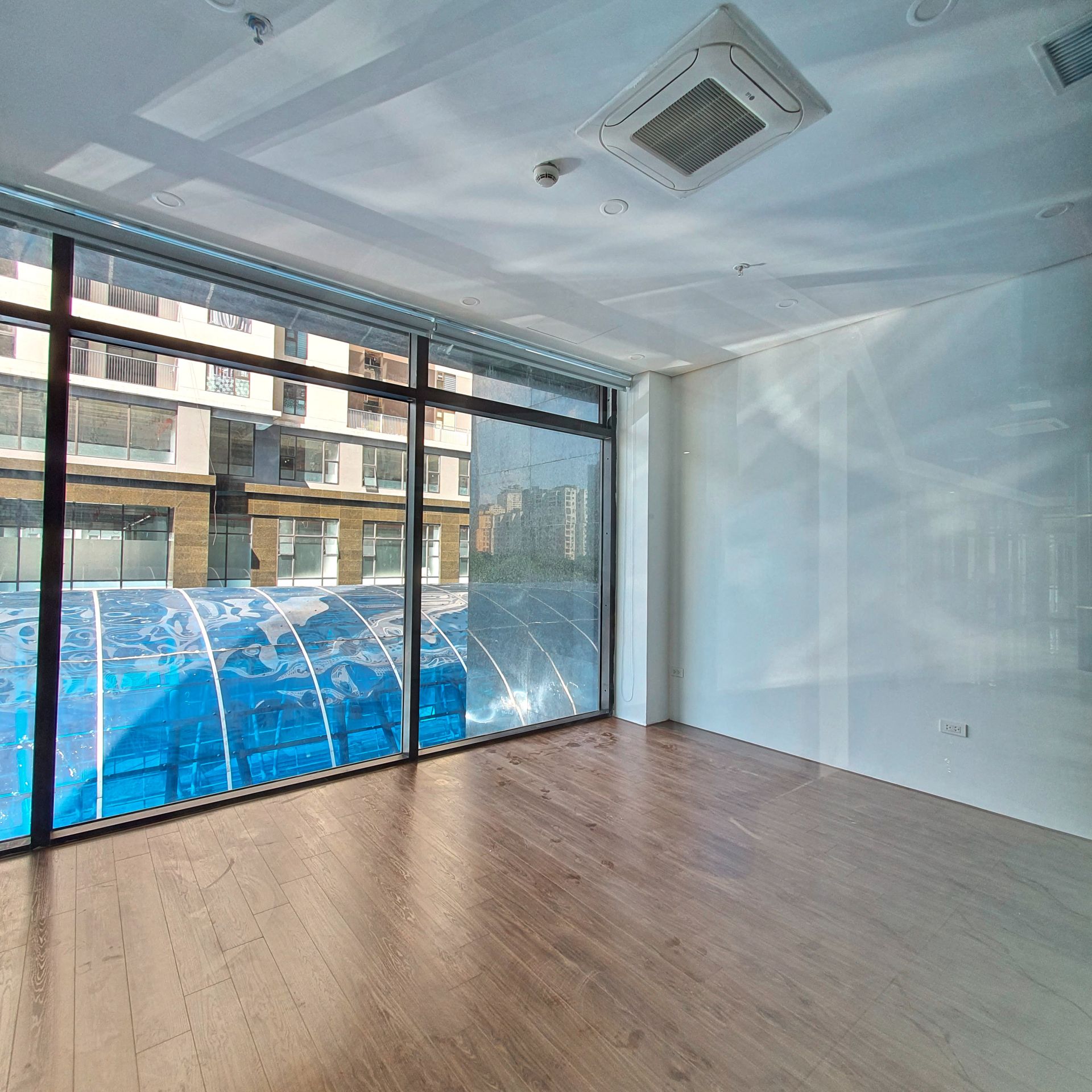 Officity Coworking Space image 2