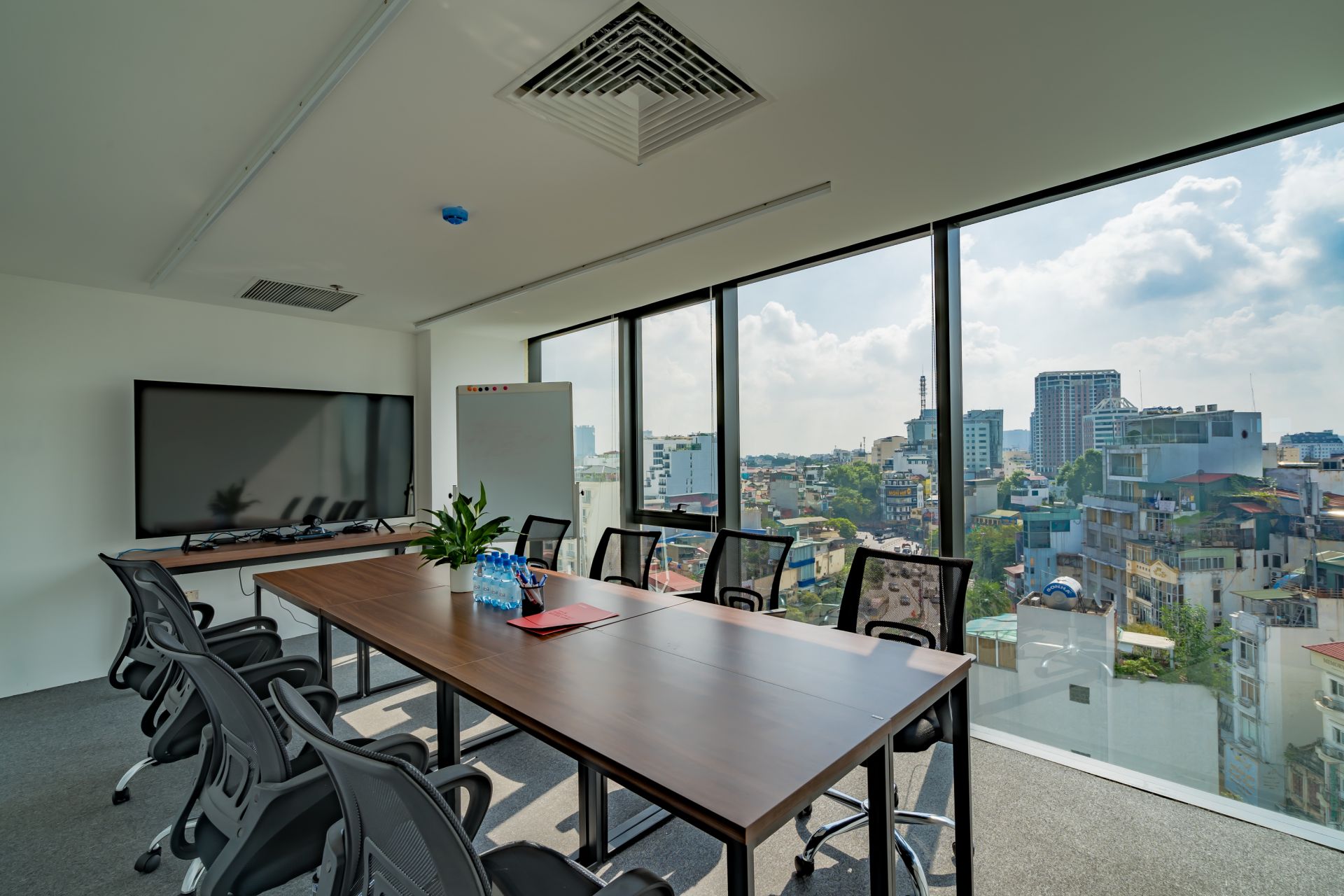 Toong Dien Bien Phu image 2