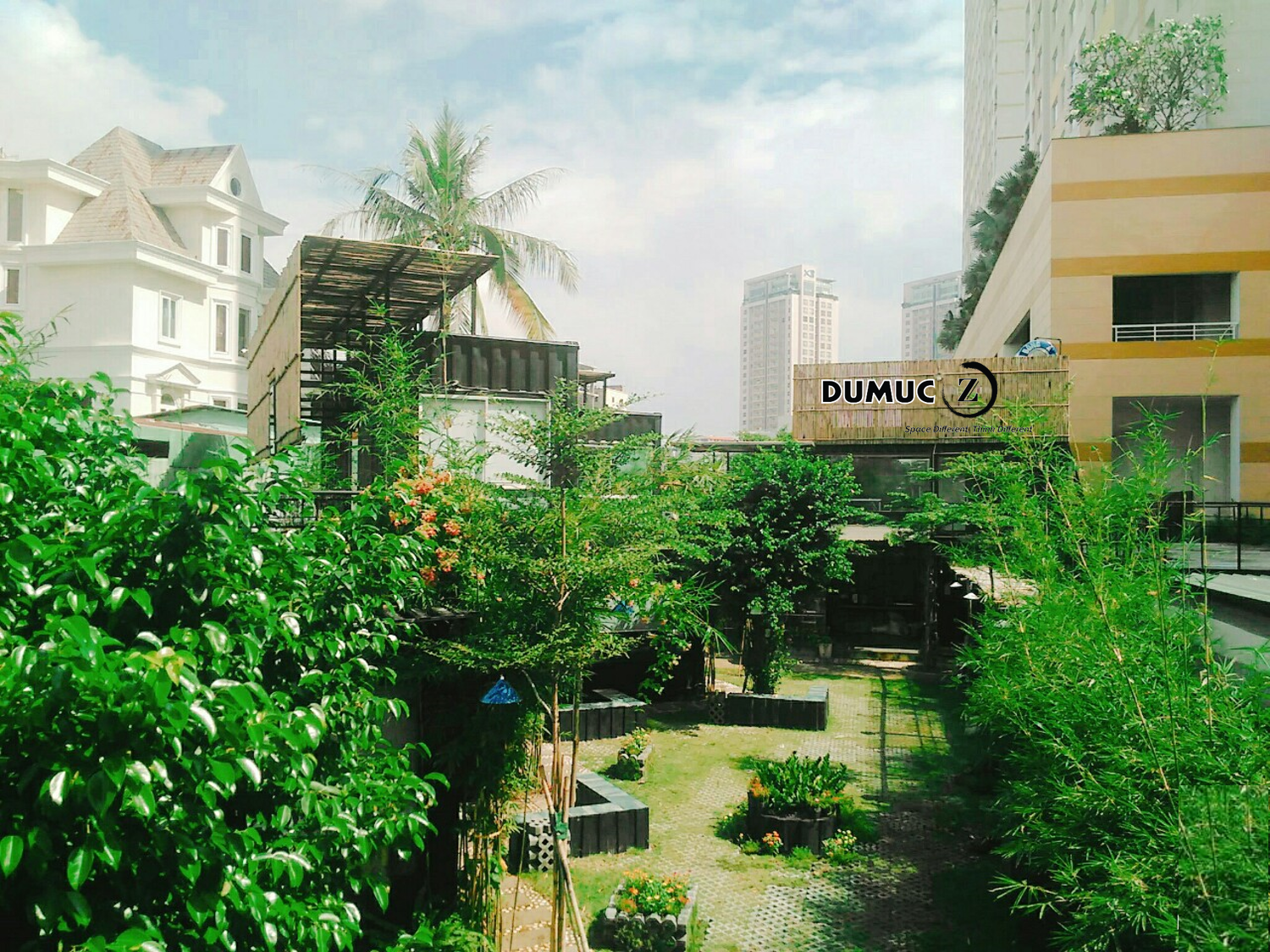 Du Muc Z E Ho Chi Minh City Read Reviews Book Online Du Muc Z E Ho Chi Minh City