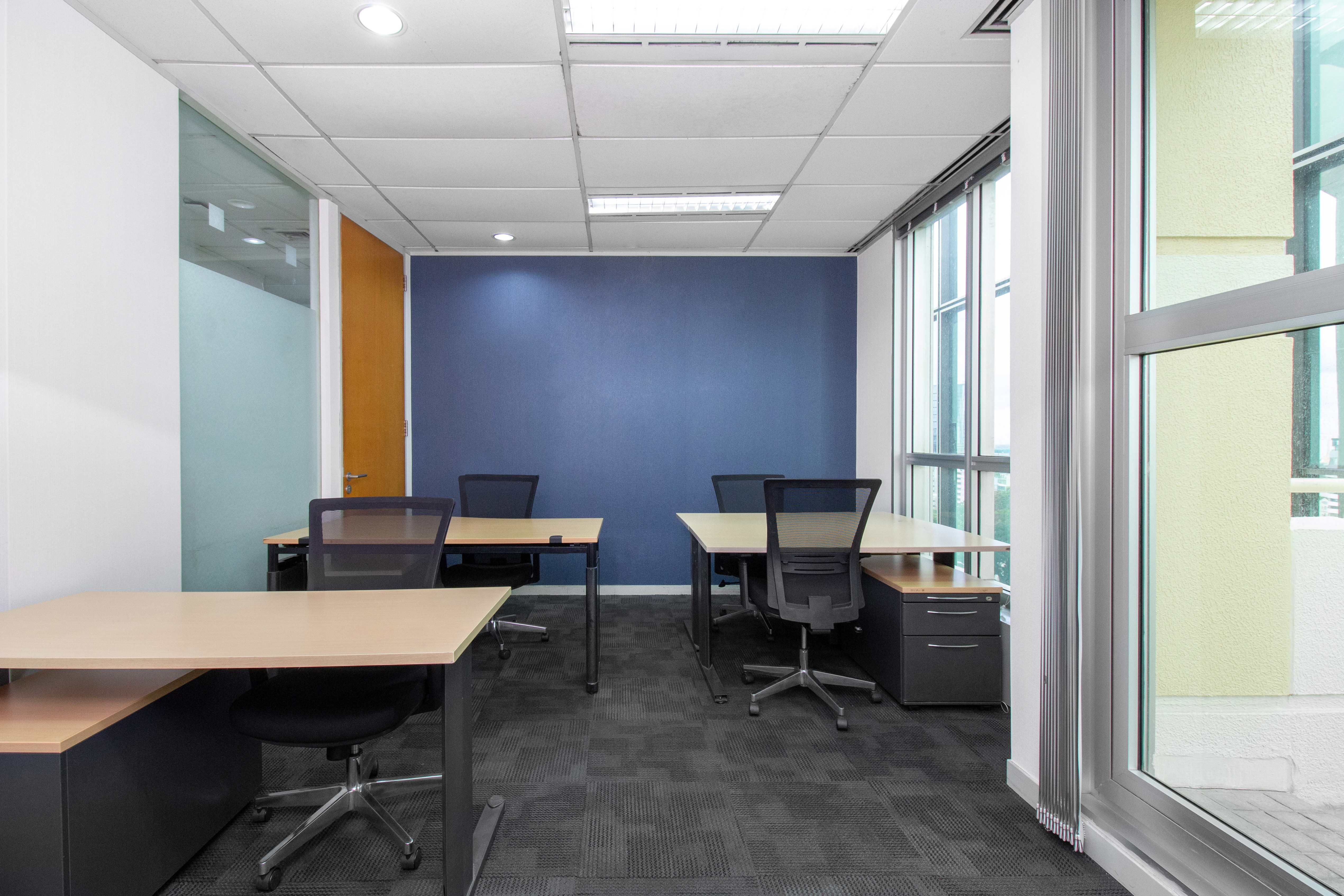 Regus - Ho Chi Minh City, Saigon Tower image 3