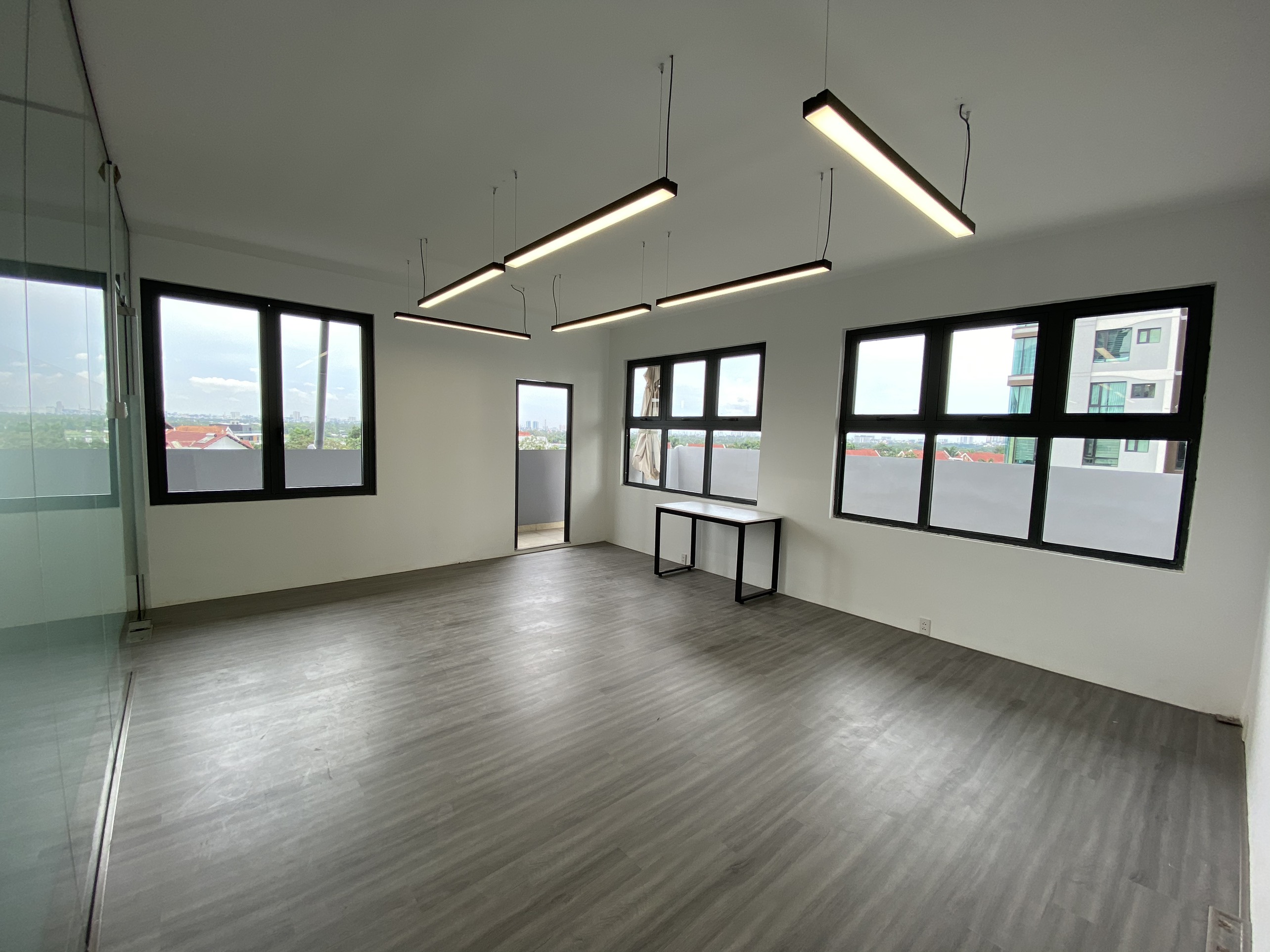 Saigon Coworking image 5