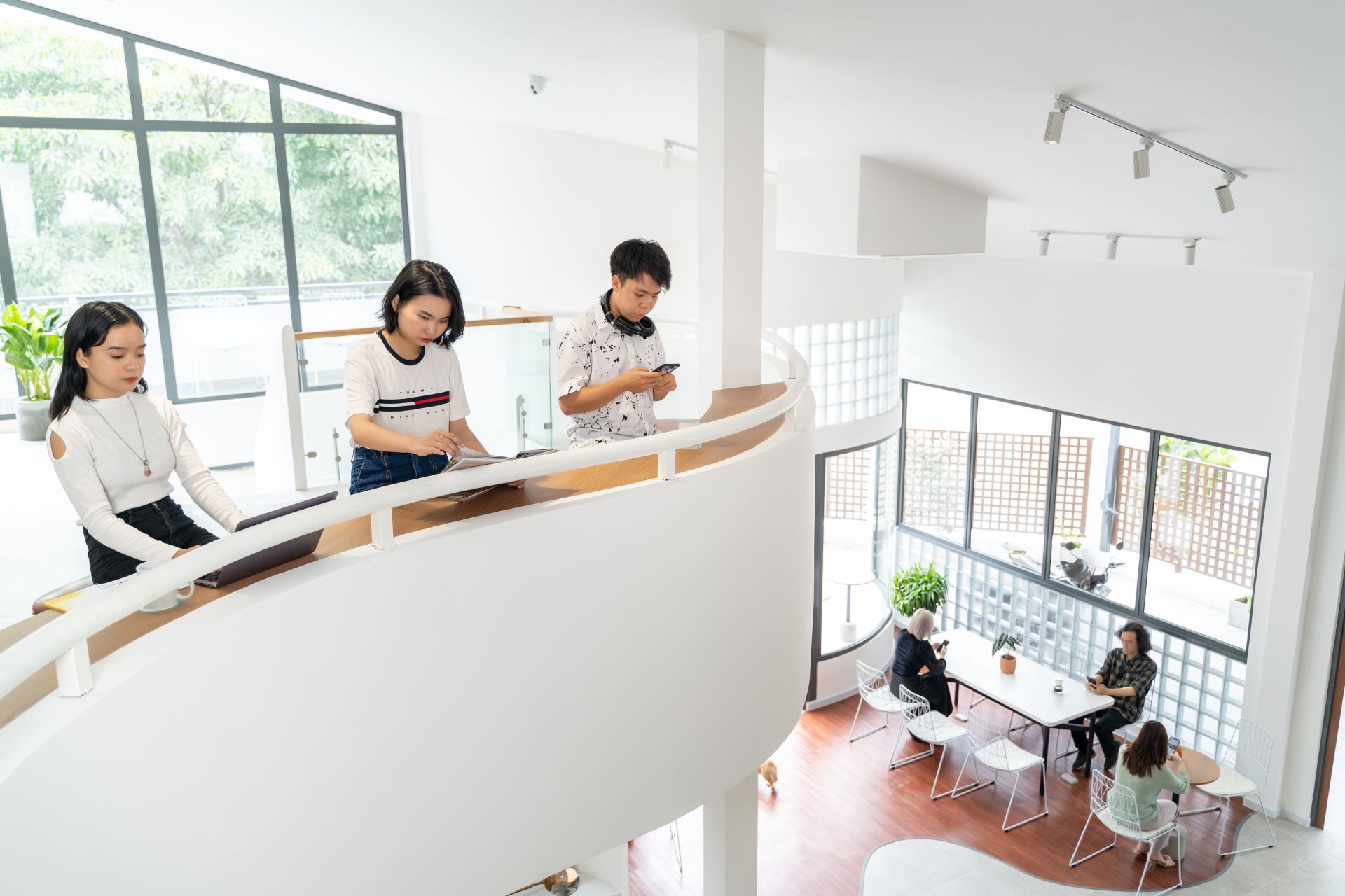 The XOAY Open workspace image 5